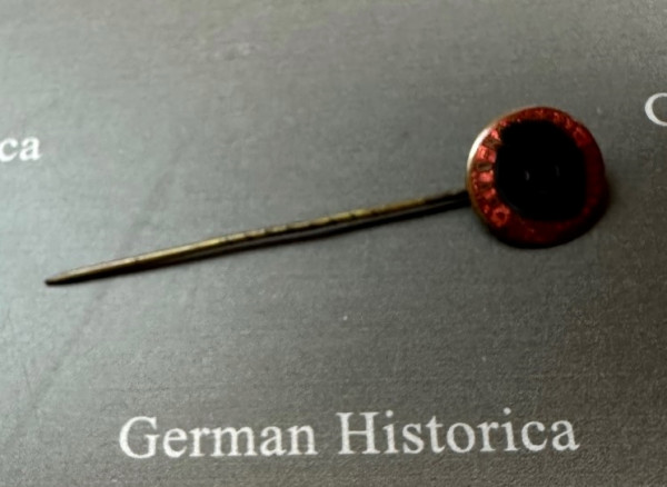 Parteiabzeichen NSDAP an Nadel 13 mm